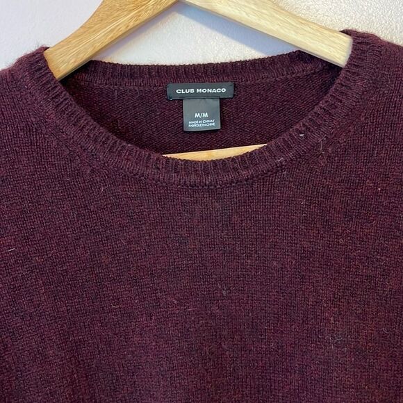 Club Monaco Wool Blend Ruffle Back Sweater Pleated Purple Sz Medium Whimsigoth - Picture 3 of 6